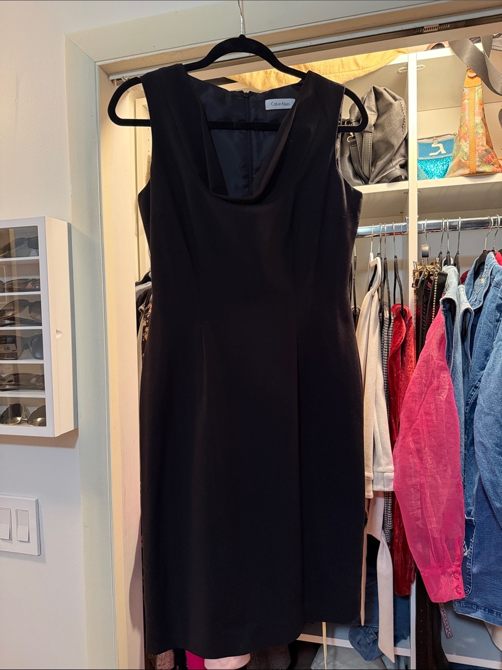 Calvin Klein Black Sleeveless Scoop Midi Dress